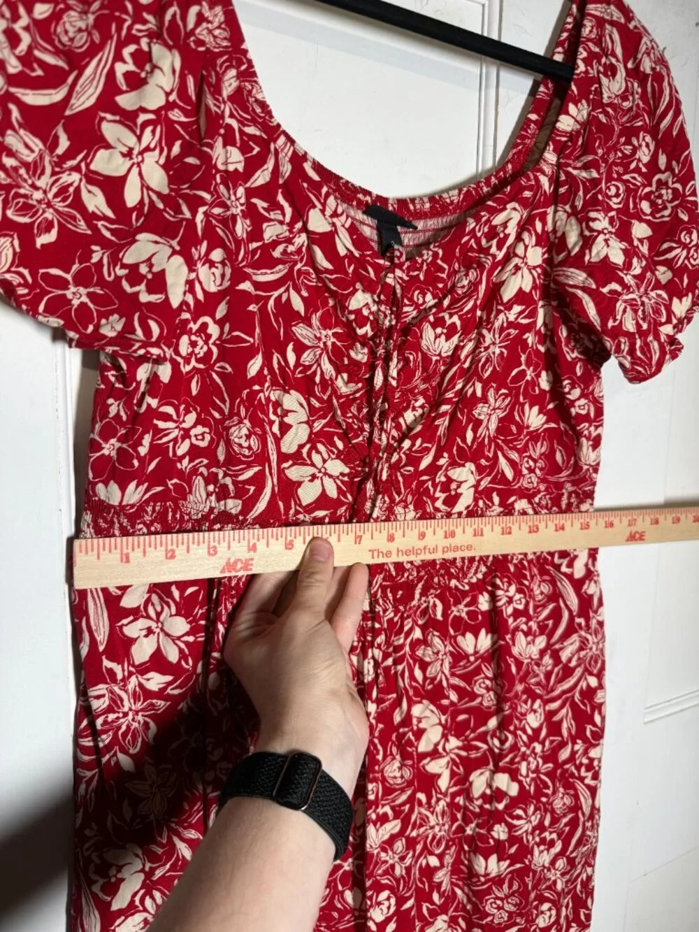 Torrid Stretch Challis Flutter Sleeve Jumpsuit Floral Red and White Size 2 / 2X - Picture 4 of 10